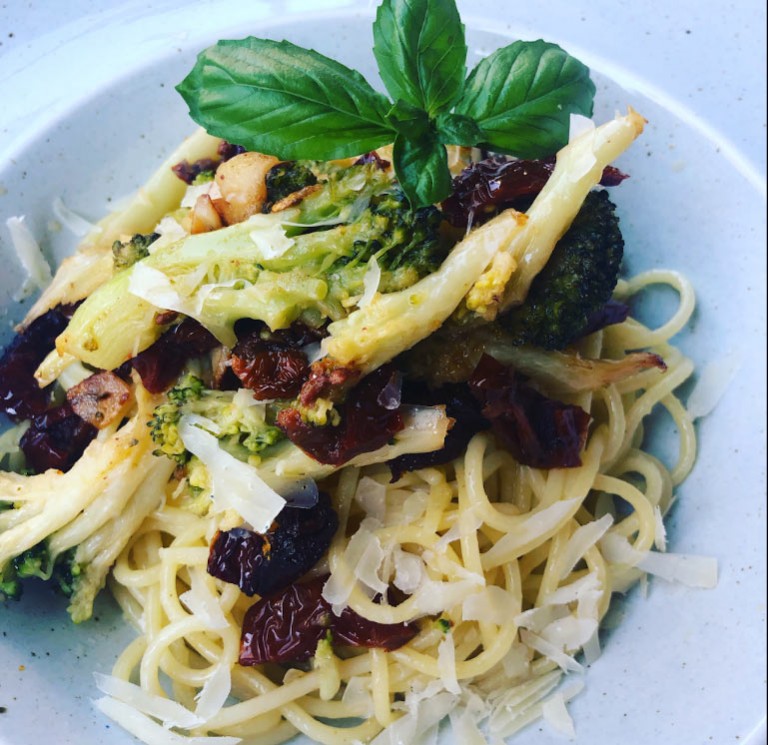 Daphne'-s-Coffee-and-Tea-Spagetti-Verde