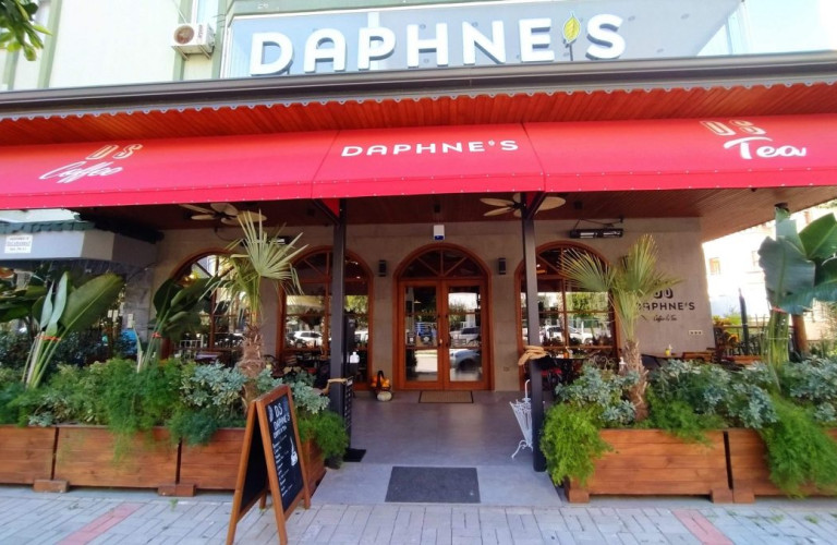Daphne's Coffee and Tea - Dış Ortam Bakış 07